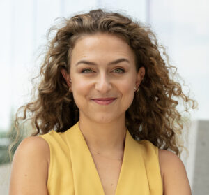 Charlotte Venner headshot cropped